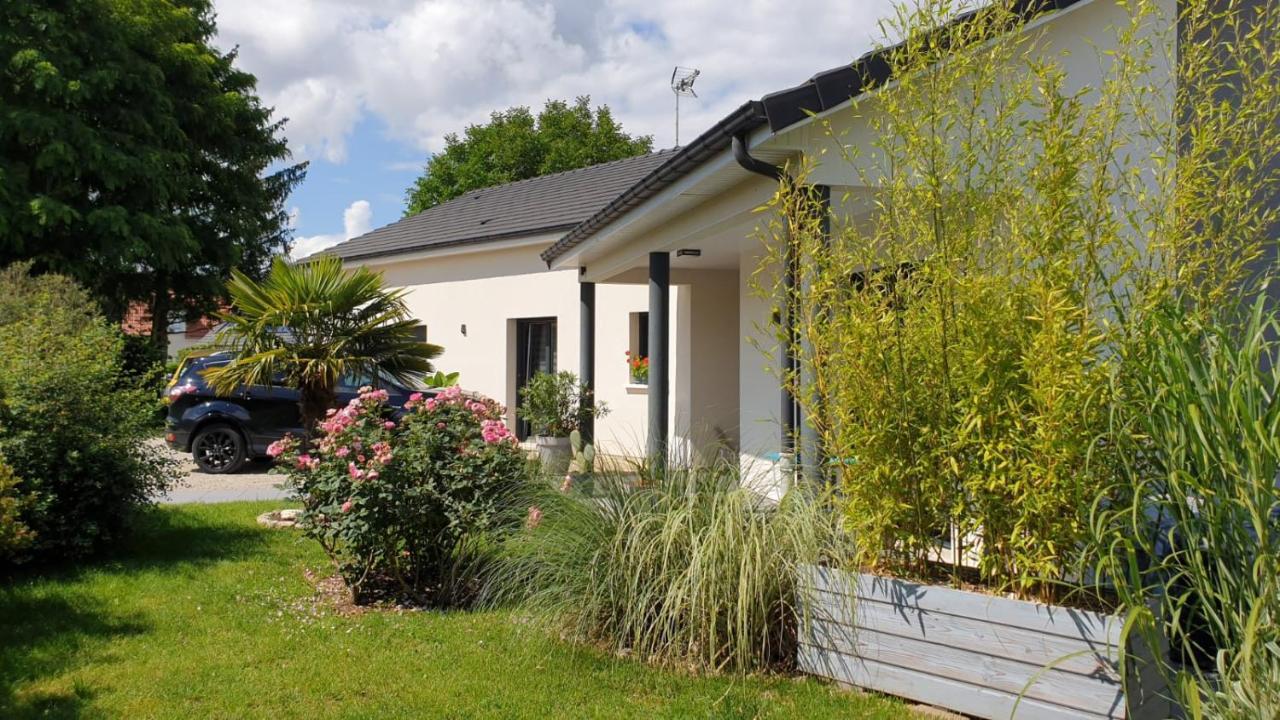 La Zenitude Chambre D Hote Chamarandes Exterior photo